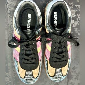 BRAND NEW BERNESS LENNON BLACK MULTI SNEAKERS